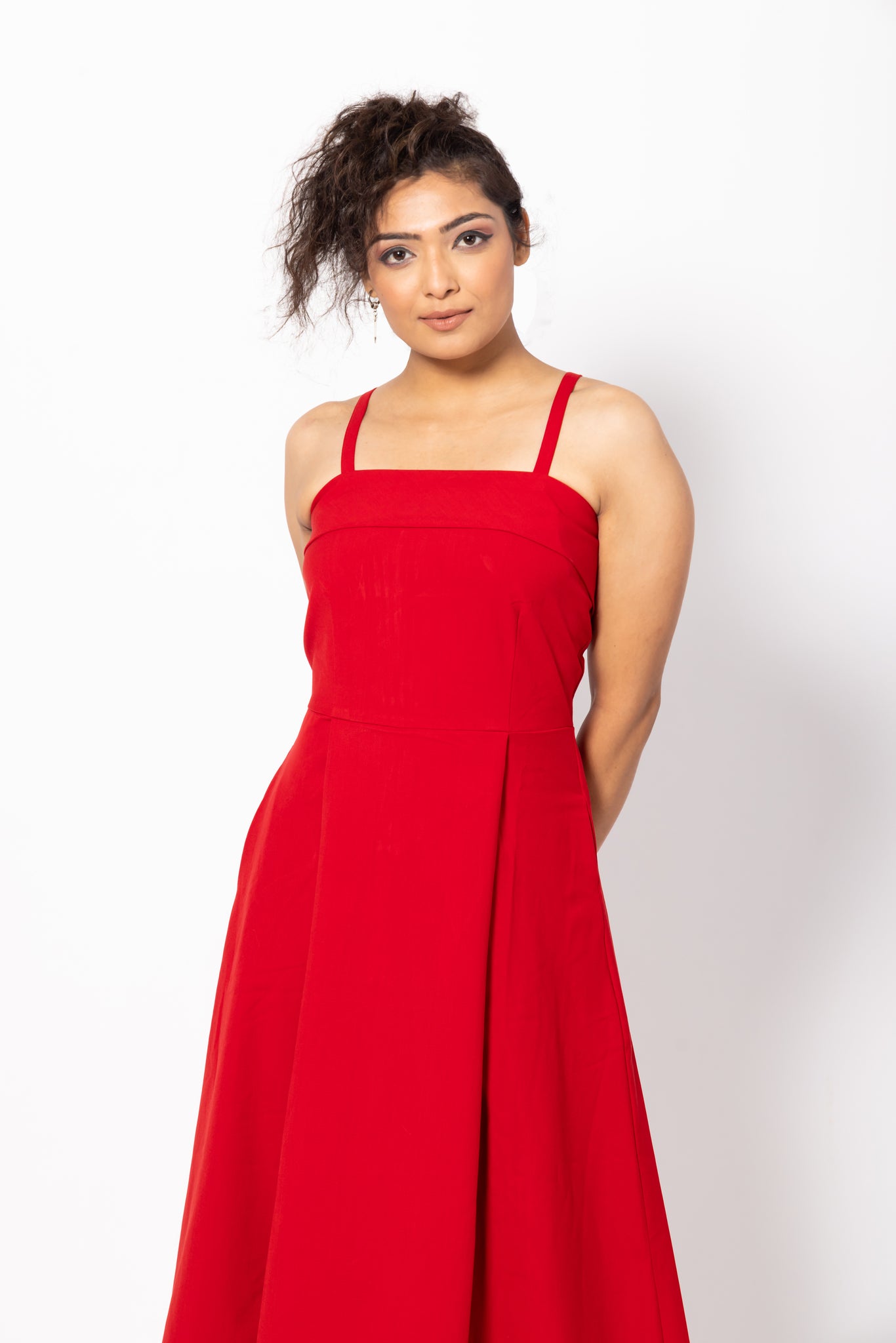 bold red dress Totally forgot to post this yesterday I was torn on which bag to pair with this stunning red dress from @bibiere_. The rich brown @jacquemus or the bold @aaboux black micro bag? , Which one would